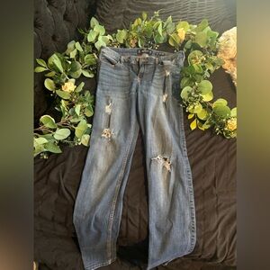Hey lady’s I have some used blue jeans